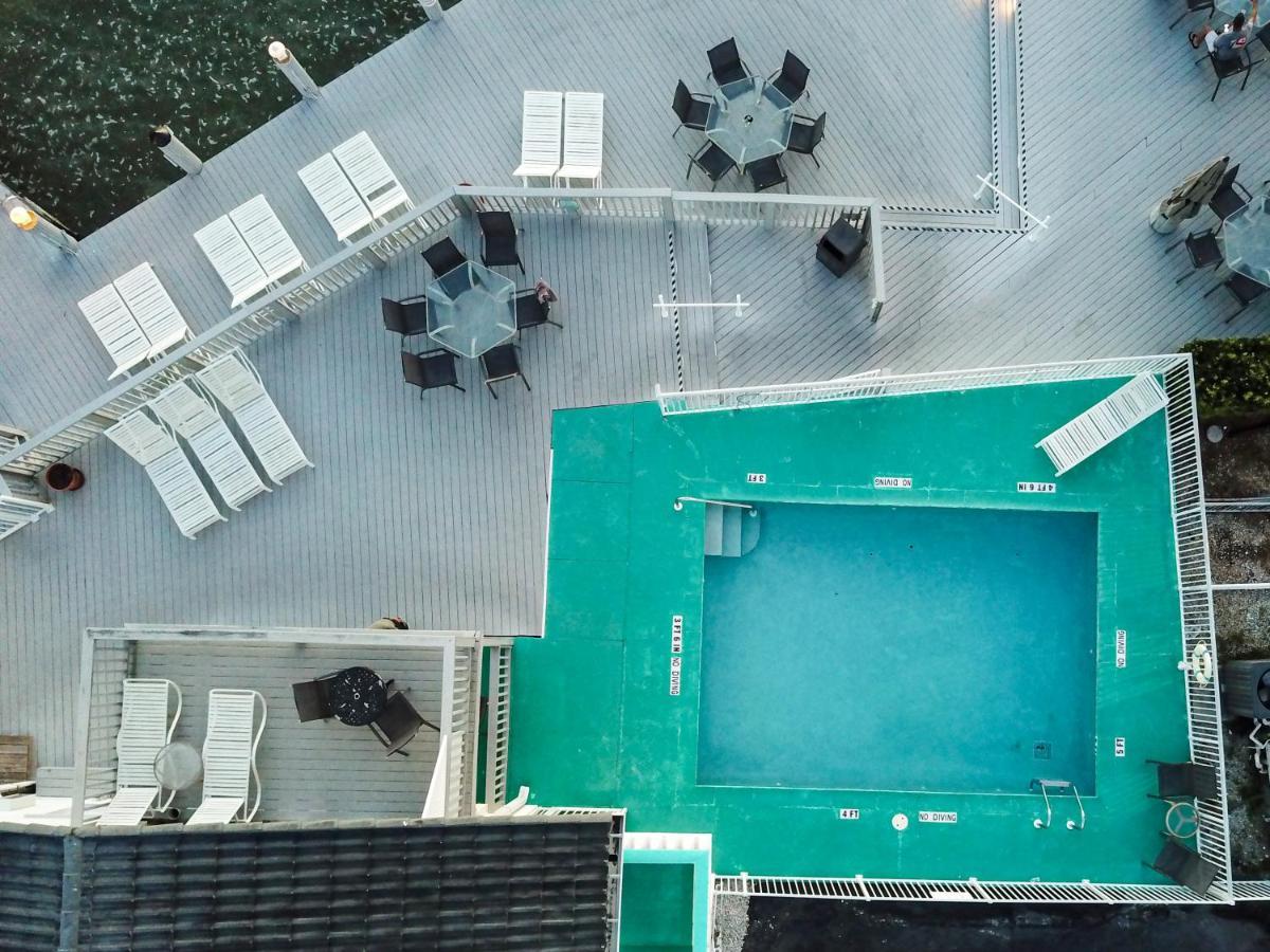 The Boathouse Motel Марко Айлънд Екстериор снимка