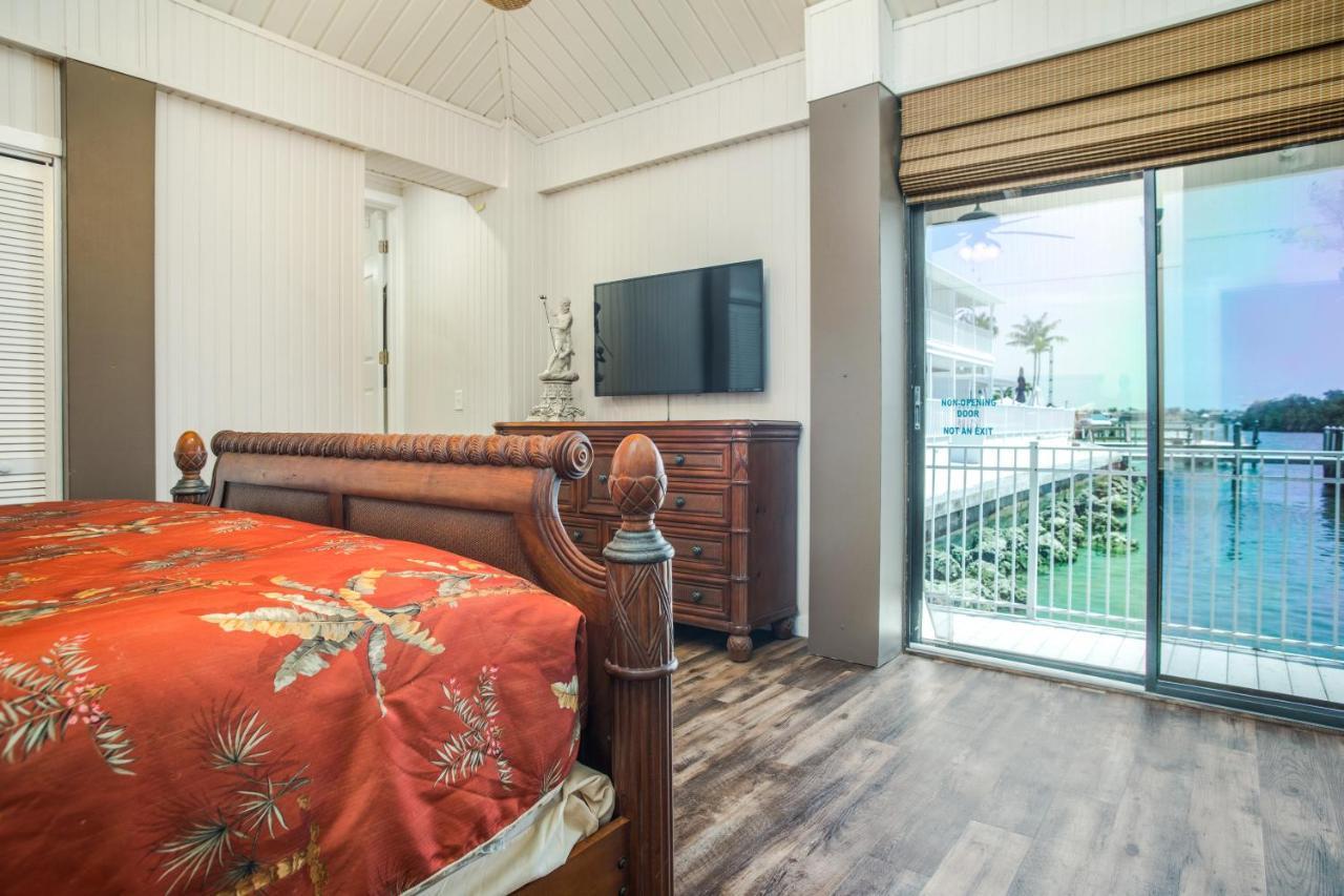 The Boathouse Motel Марко Айлънд Екстериор снимка